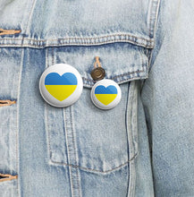 Ladda upp bild till gallerivisning, Badge - Pins- Knapp Ukraina symbol • Nu i 2 olika storlekar! 